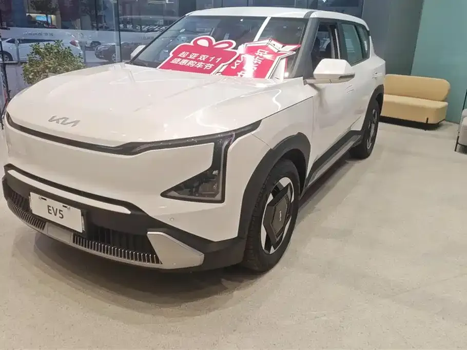 Kia EV5 2025 из CN, фото 1