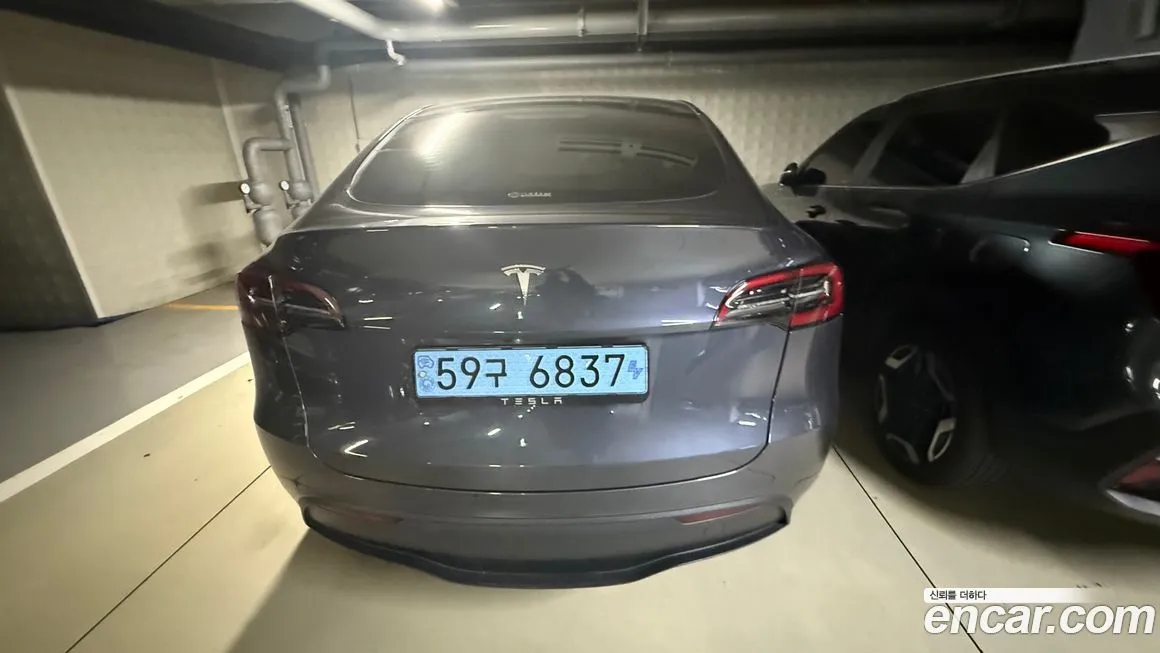 Tesla Model Y — фото 4