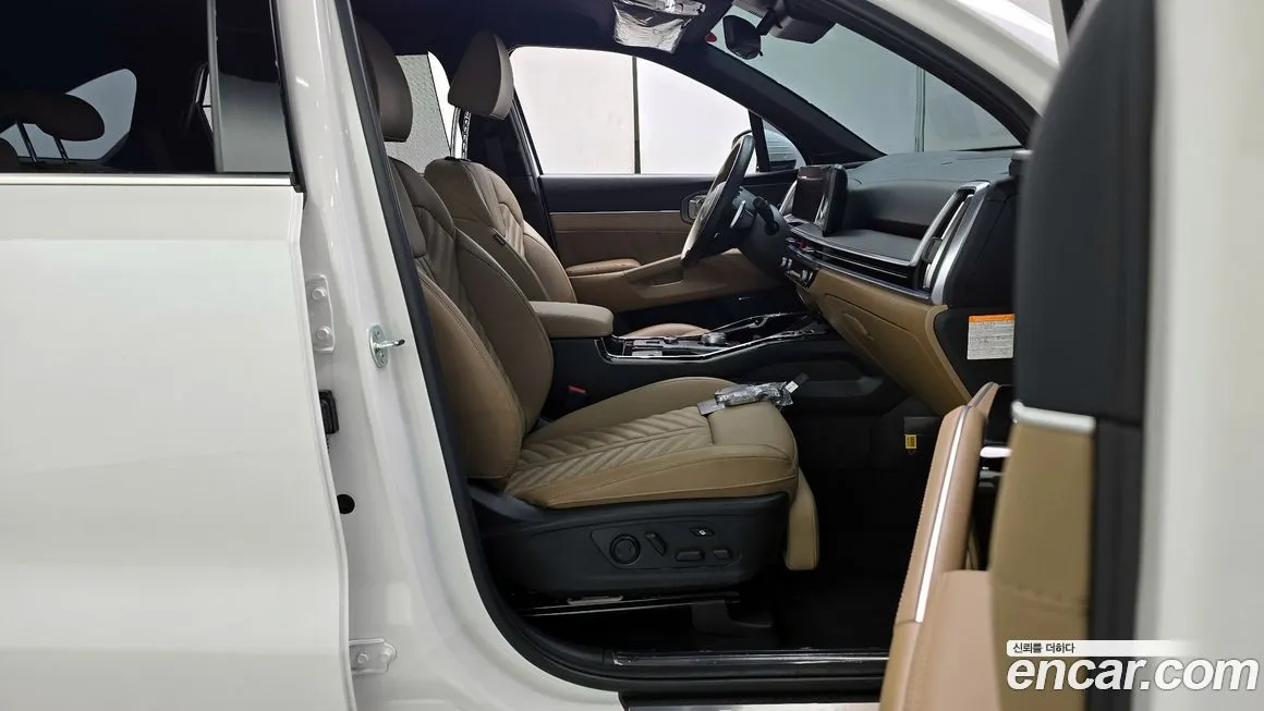 Kia Sorento — фото 10
