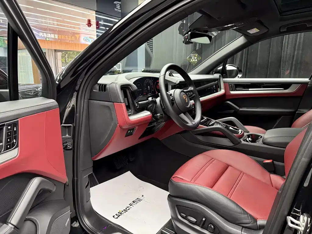 Porsche Cayenne 2024 из CN, фото 10