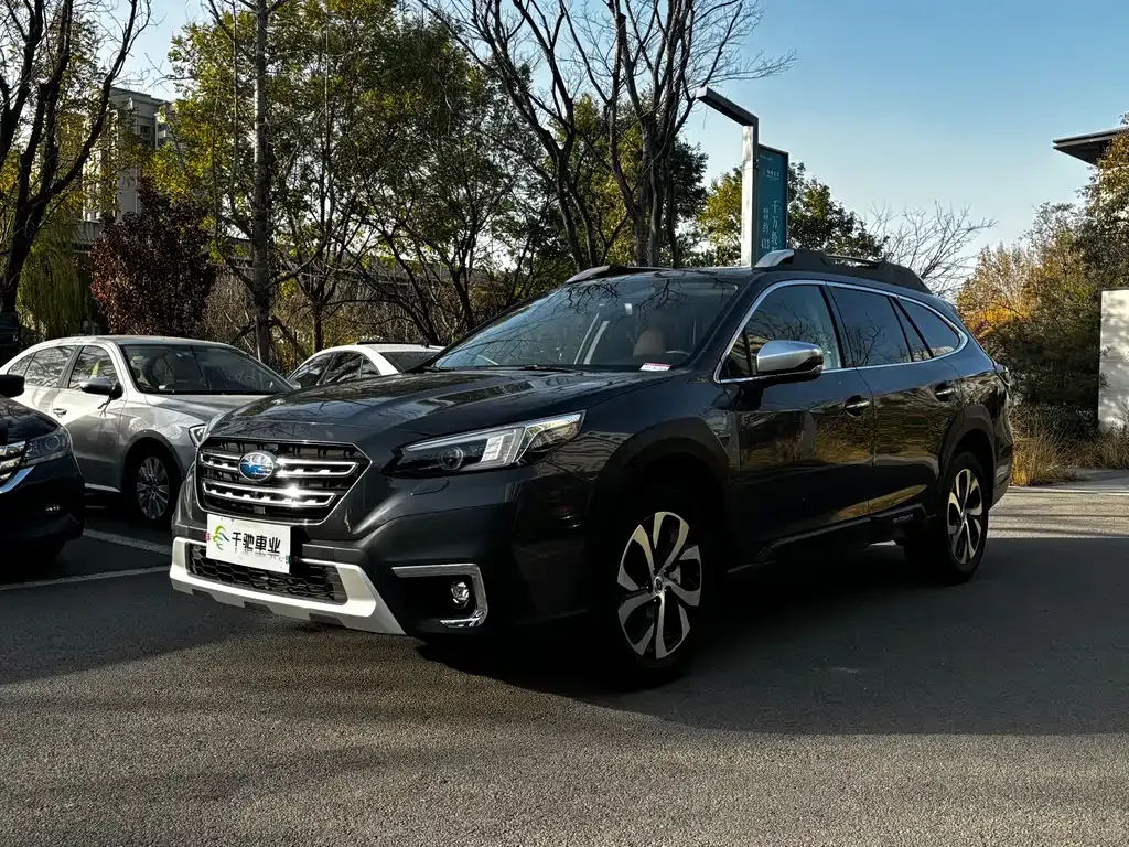Subaru Outback 2022 из CN, фото 1
