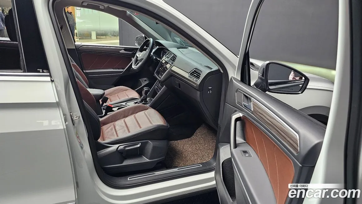 Volkswagen Tiguan 2023 из KR, фото 10