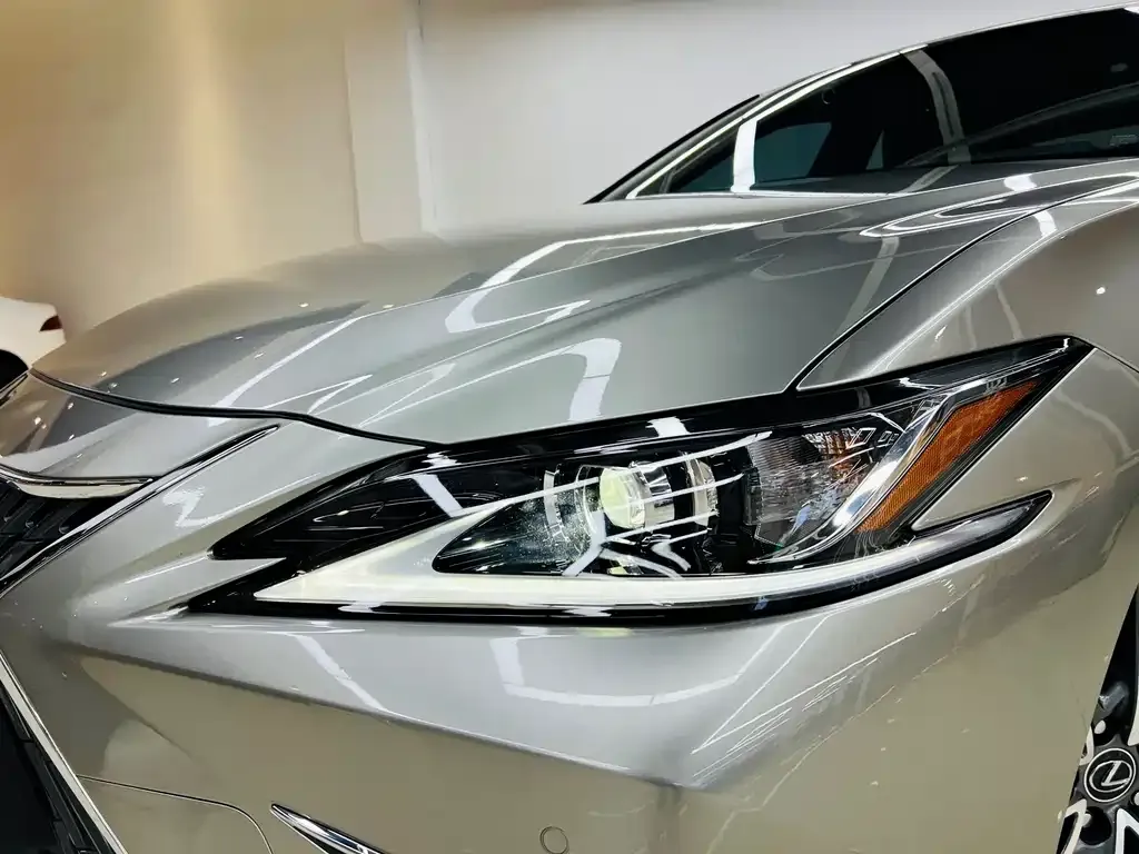 Lexus ES 2024 из CN, фото 2