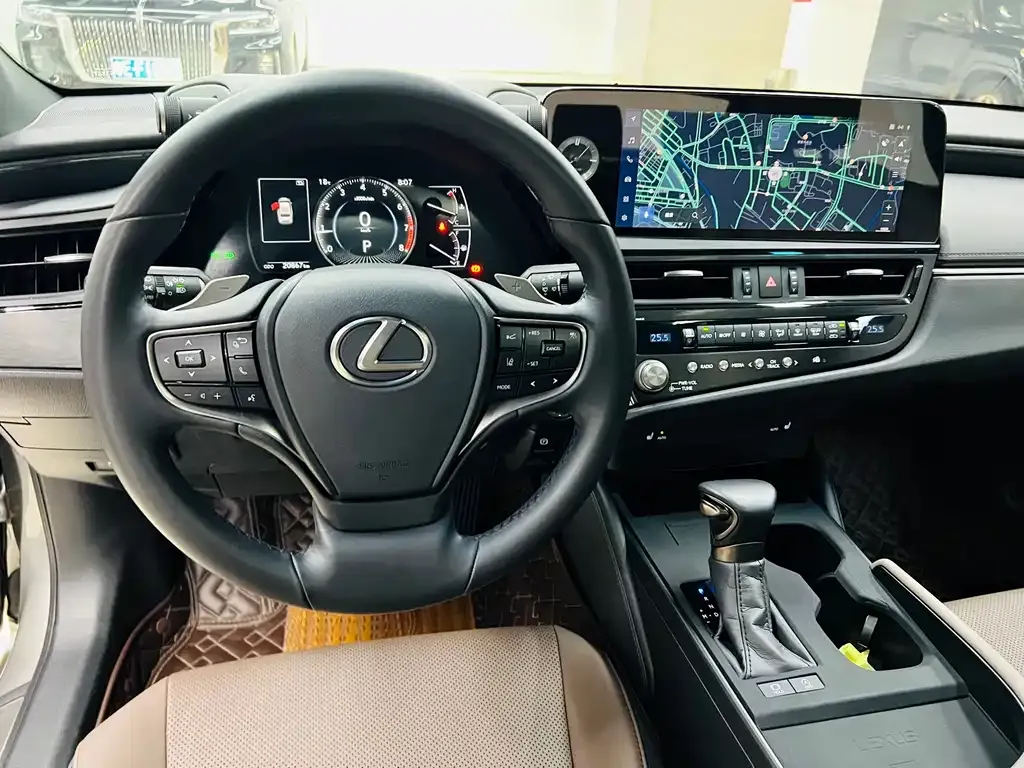 Lexus ES 2024 из CN, фото 8