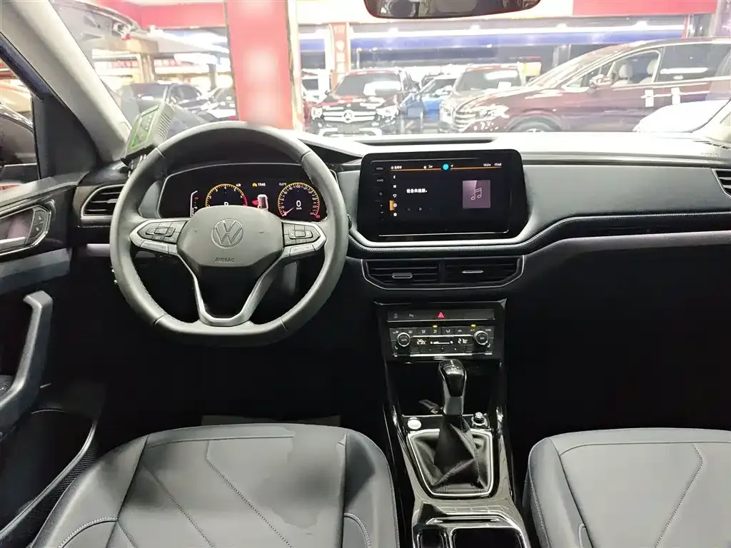 Volkswagen Tharu 2024 из CN, фото 10