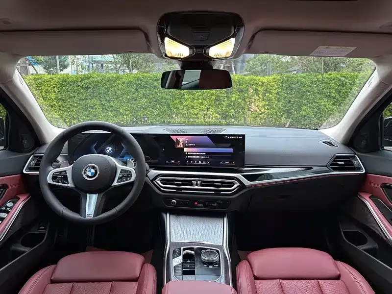 BMW 3 Series 2024 из CN, фото 4