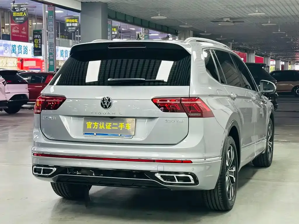Volkswagen Tiguan L — фото 6