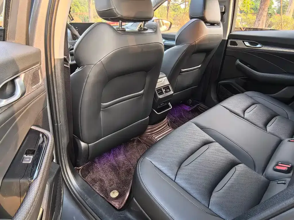 Geely Xingrui 2022 из CN, фото 5