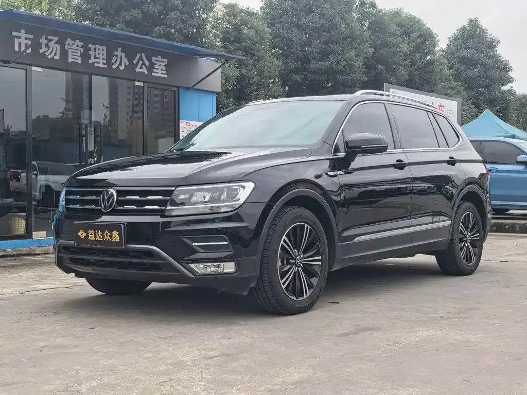 Volkswagen Tiguan L 2021 из CN, фото 1