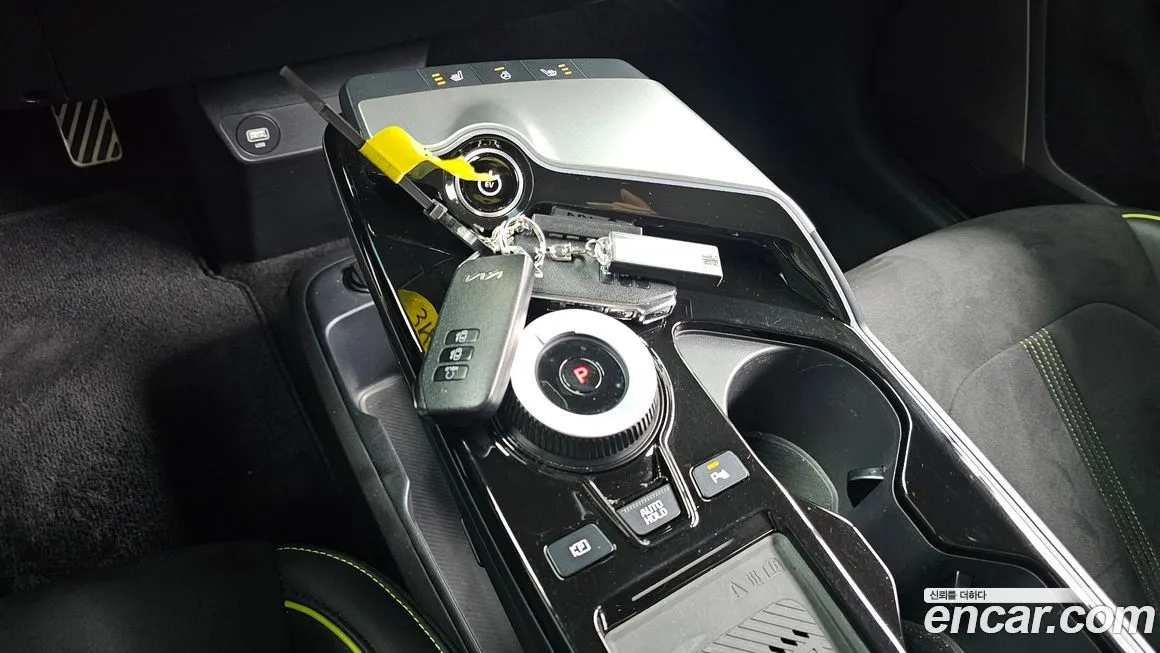 Kia EV6 2023 из KR, фото 9