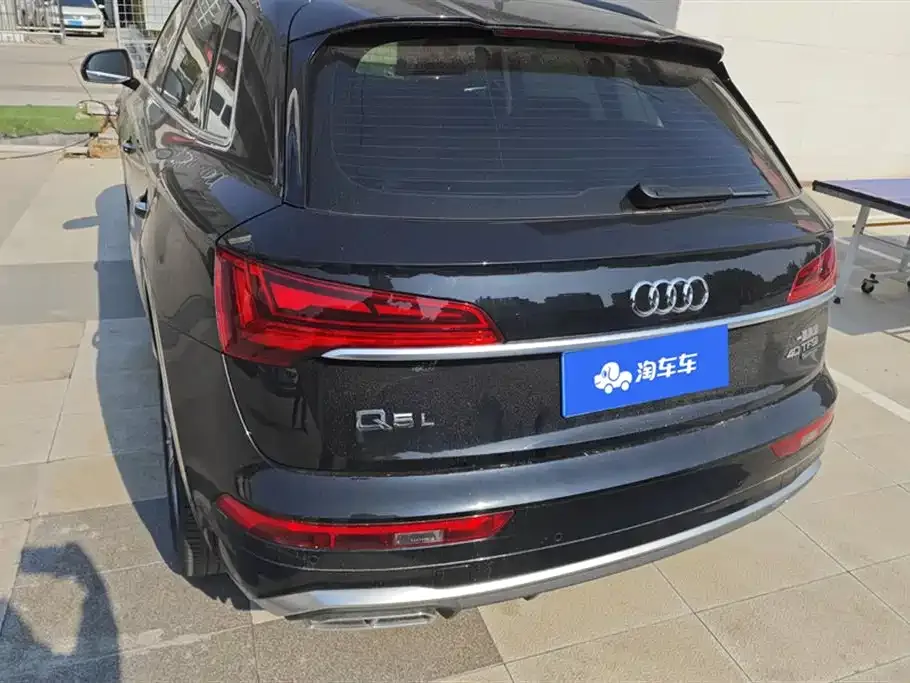 Audi Q5L 2022 из CN, фото 4