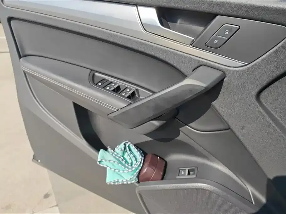 Audi Q5L 2022 из CN, фото 7