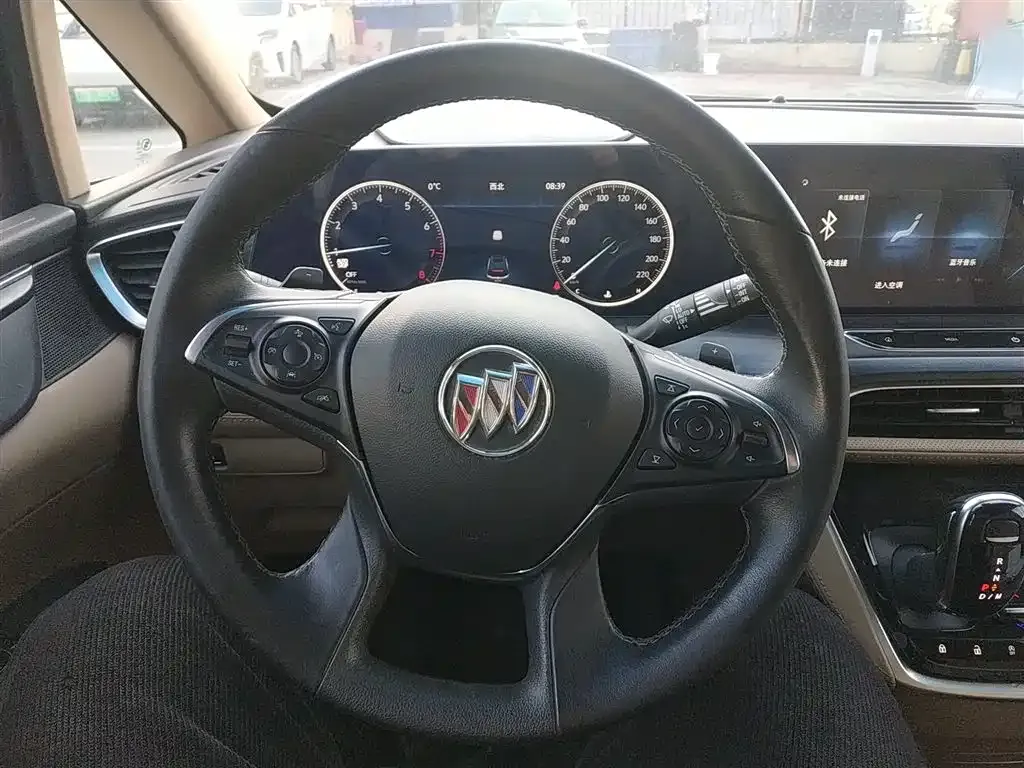Buick GL8 2021 из CN, фото 3