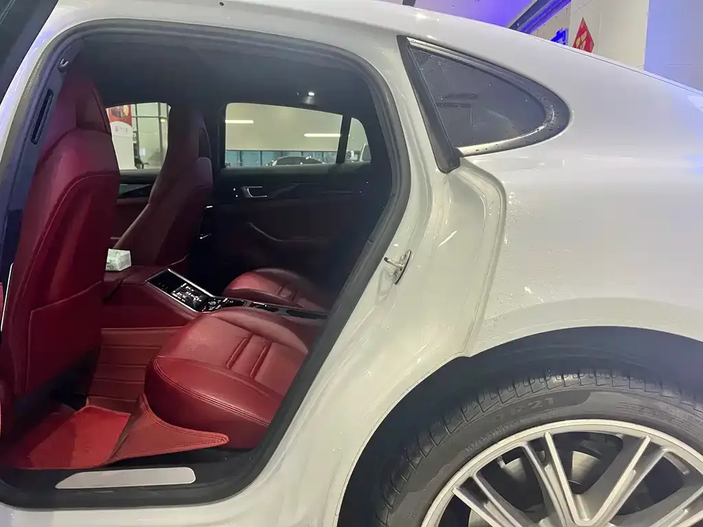 Porsche Panamera 2022 из CN, фото 5