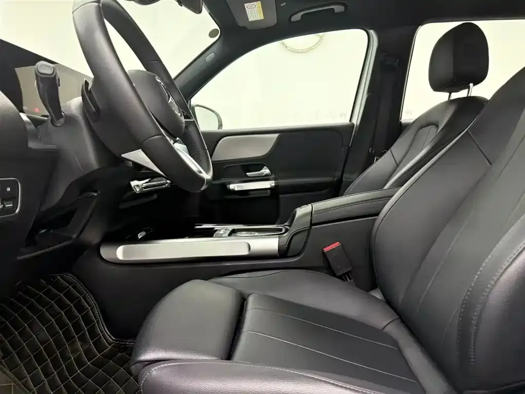 Mercedes-Benz GLB 2023 из CN, фото 4