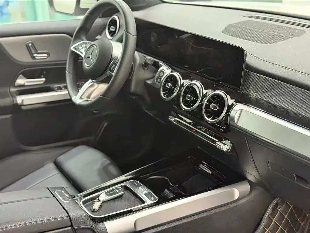 Mercedes-Benz GLB 2023 из CN, фото 6
