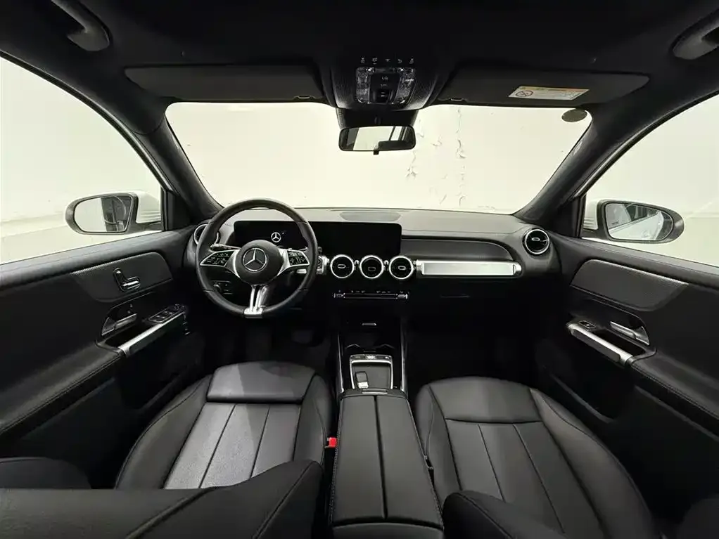 Mercedes-Benz GLB 2023 из CN, фото 9