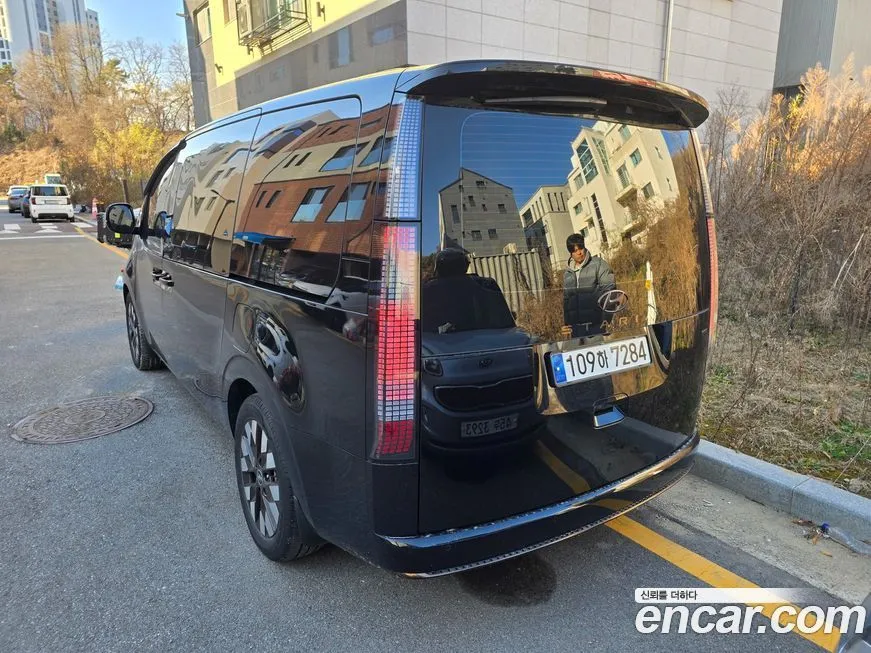 Hyundai Staria 2024 из KR, фото 2