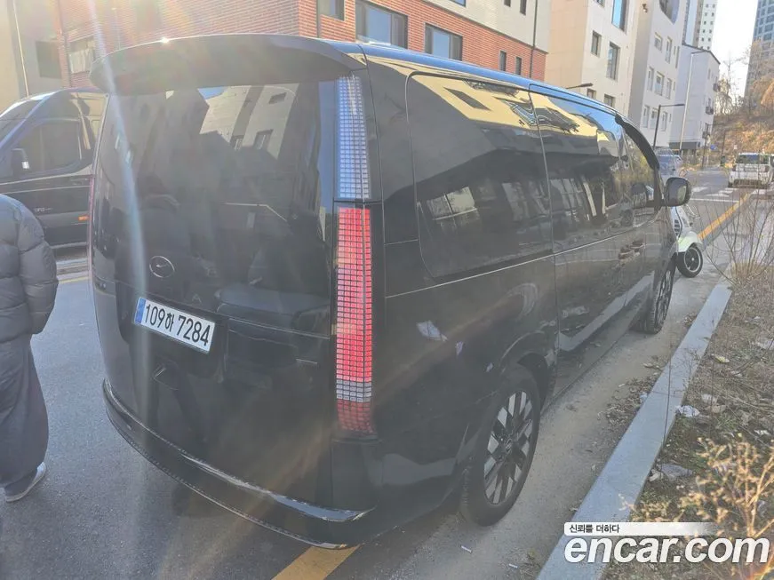 Hyundai Staria 2024 из KR, фото 3