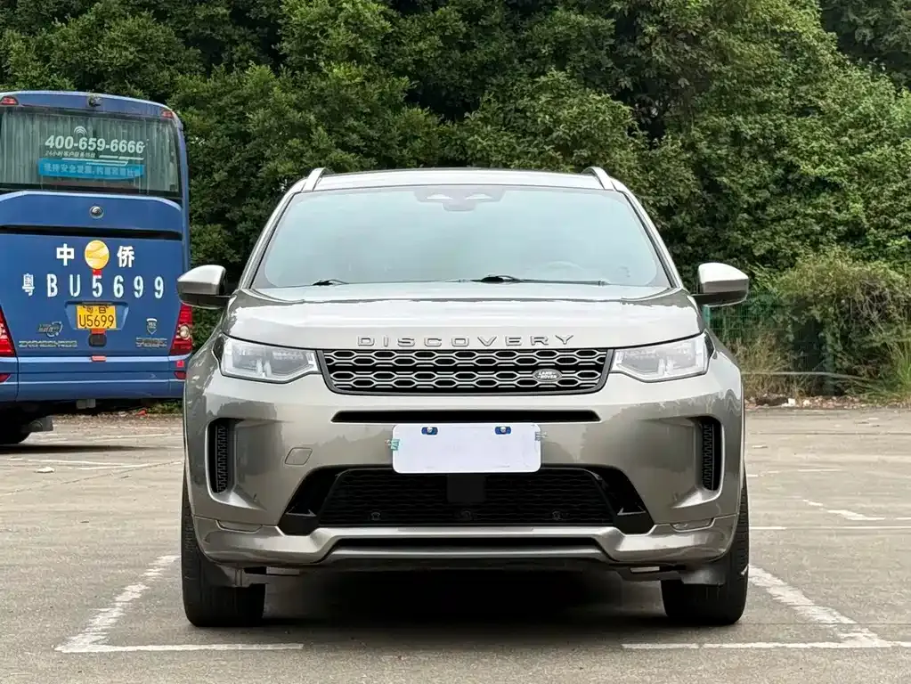 Land Rover Discovery Sport — фото 2