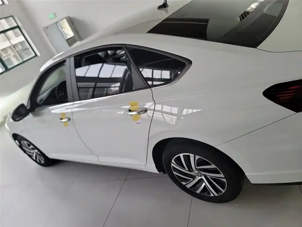 Volkswagen Lavida 2023 из CN, фото 5