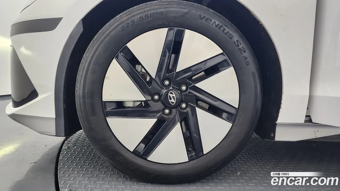 Hyundai Ioniq6 2023 из KR, фото 5