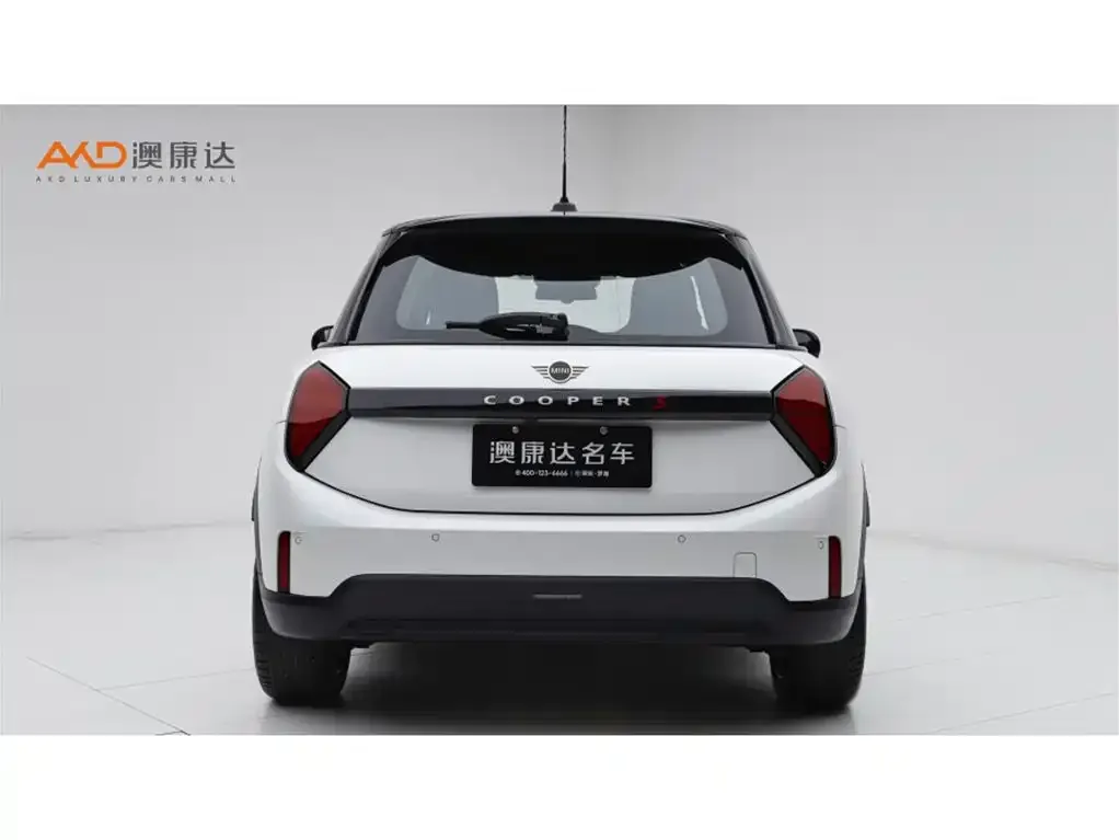 MINI Cooper (3-door) 2024 из CN, фото 4