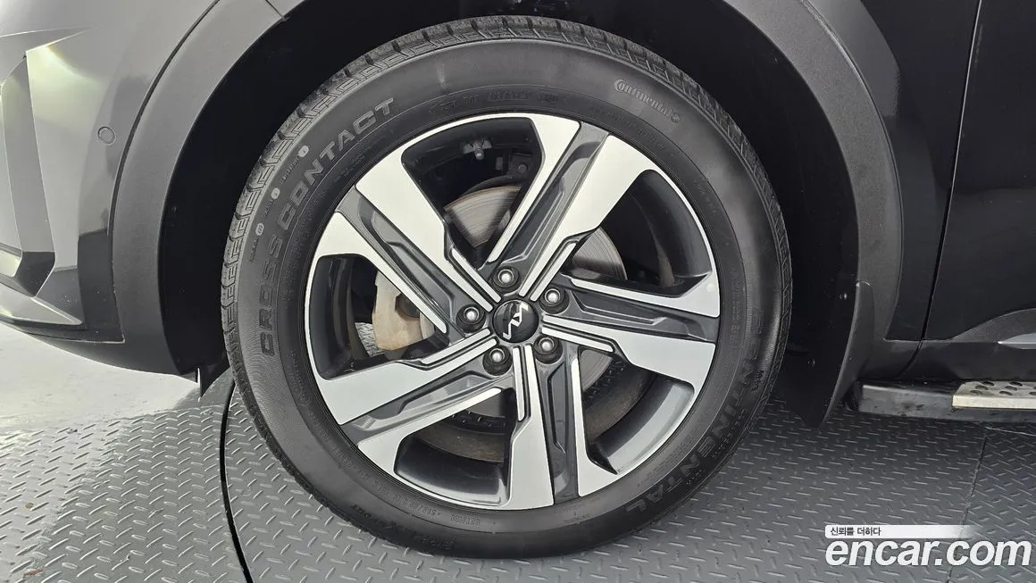 Kia Sorento — фото 5