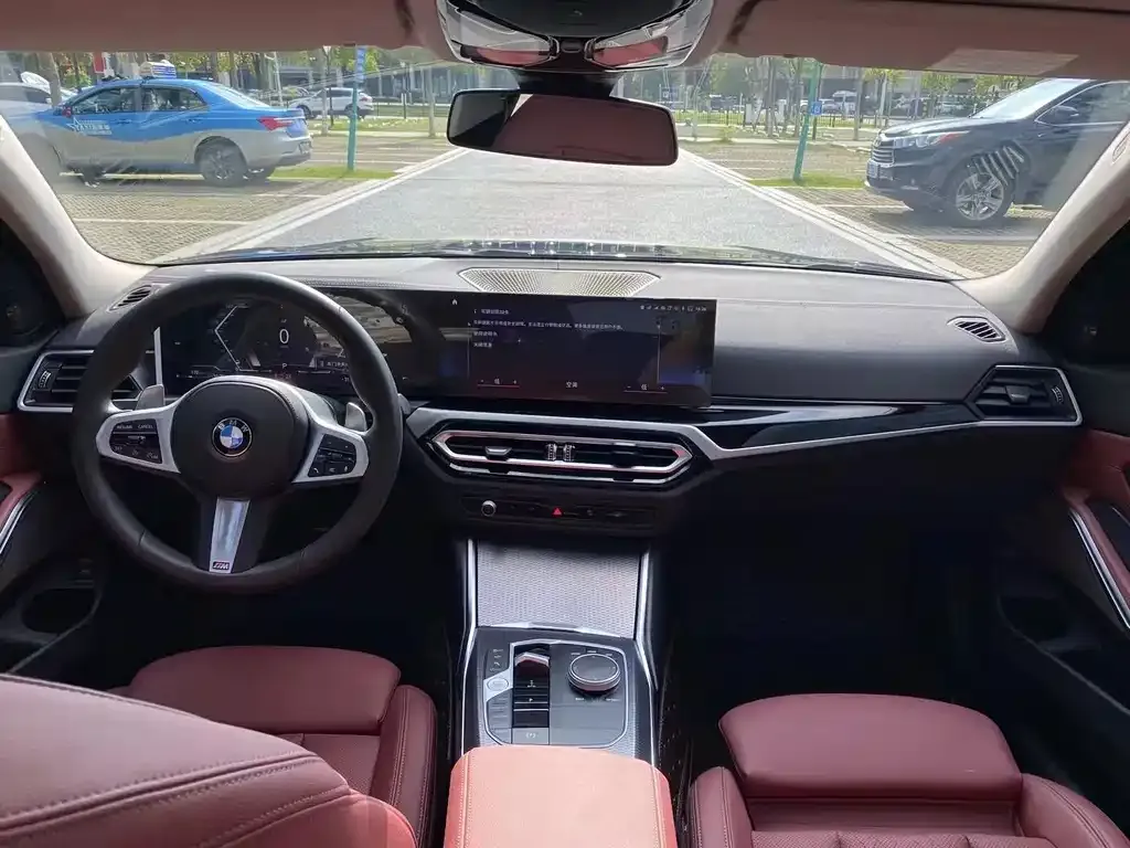 BMW 3 Series 2023 из CN, фото 4