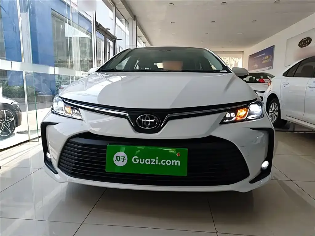 Toyota Corolla 2024 из CN, фото 3