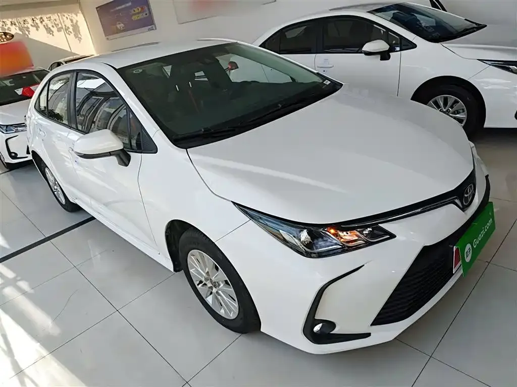 Toyota Corolla 2024 из CN, фото 4