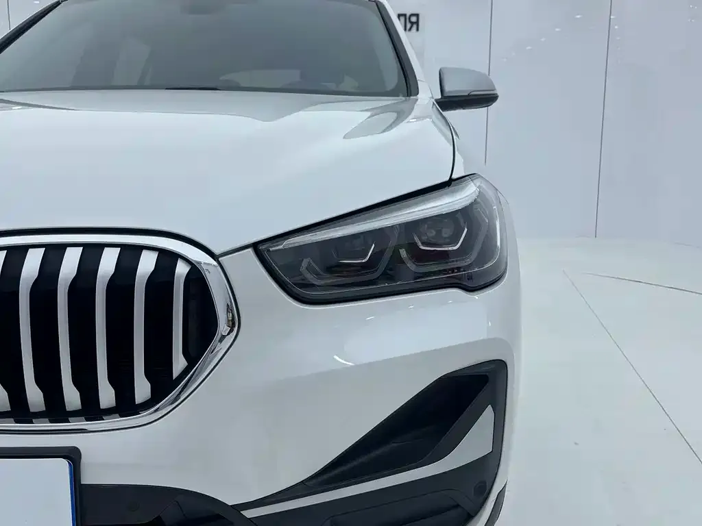 BMW X1 2021 из CN, фото 8