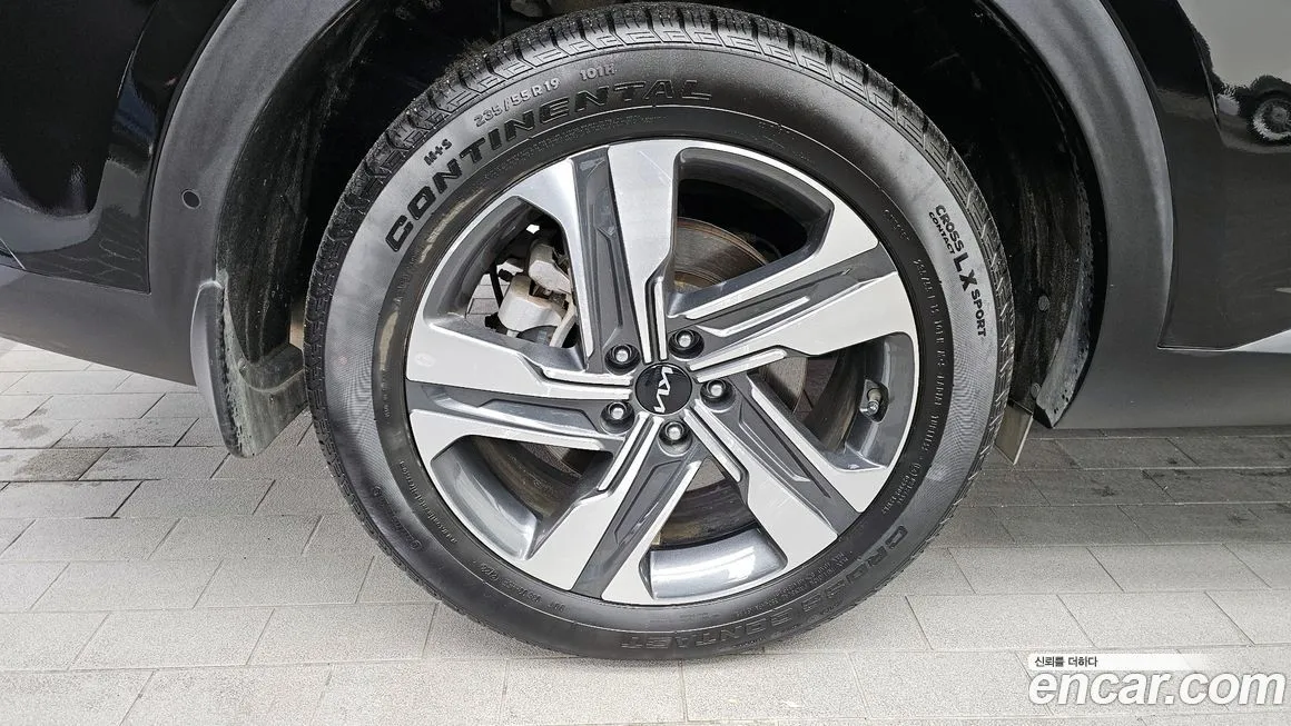Kia Sorento — фото 5