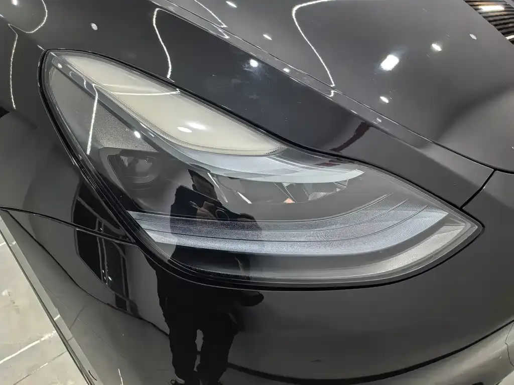 Tesla Model Y 2023 из CN, фото 7