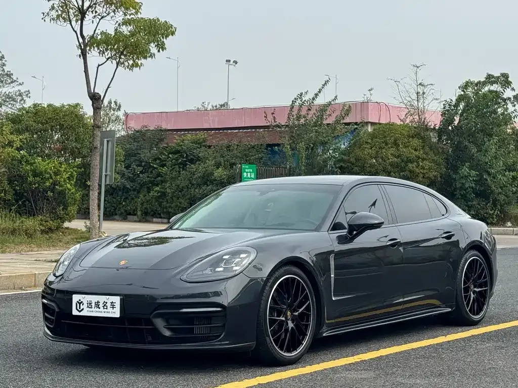 Porsche Panamera 2022 из CN, фото 1