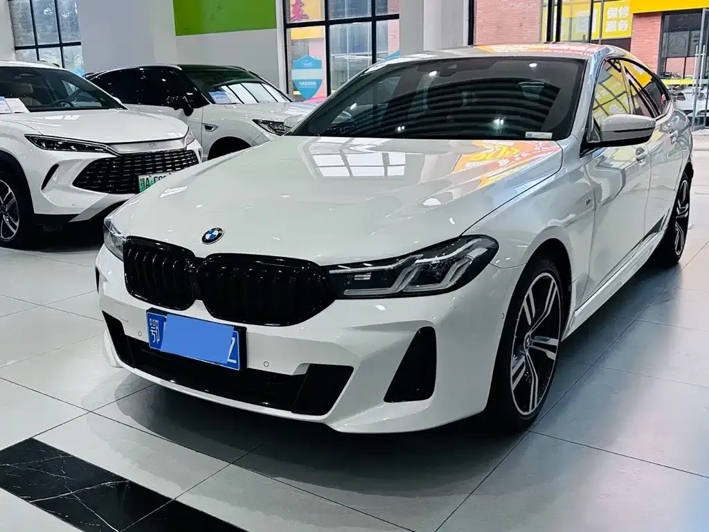 BMW 6 Series GT 2022 из CN, фото 1