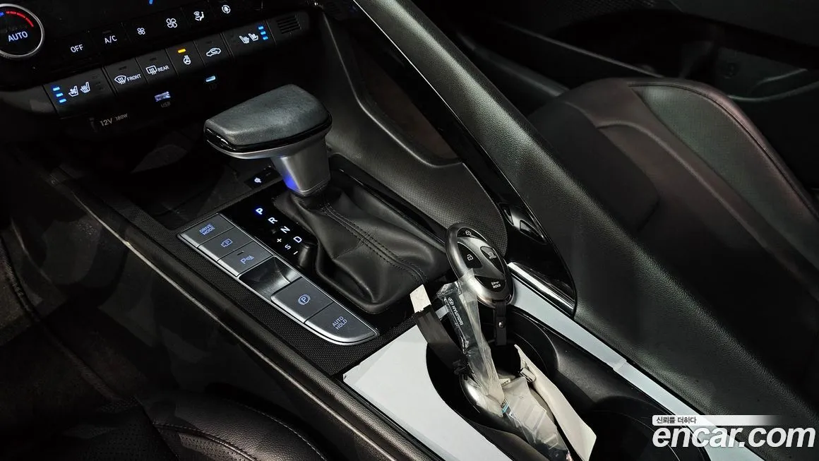 Hyundai AVANTE — фото 9