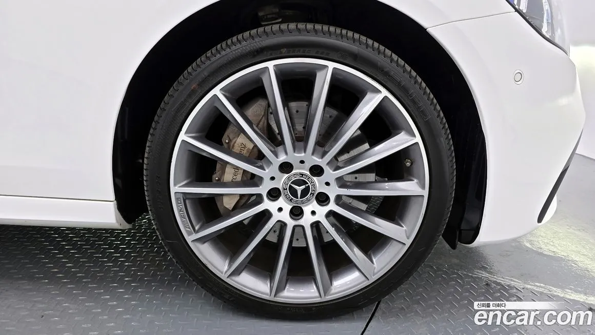 Mercedes-Benz E-Class 2022 из KR, фото 5