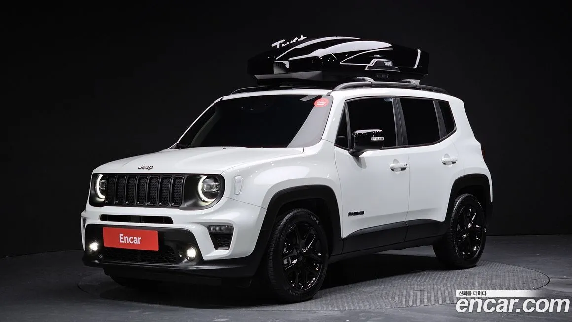 Jeep Renegade — фото 1