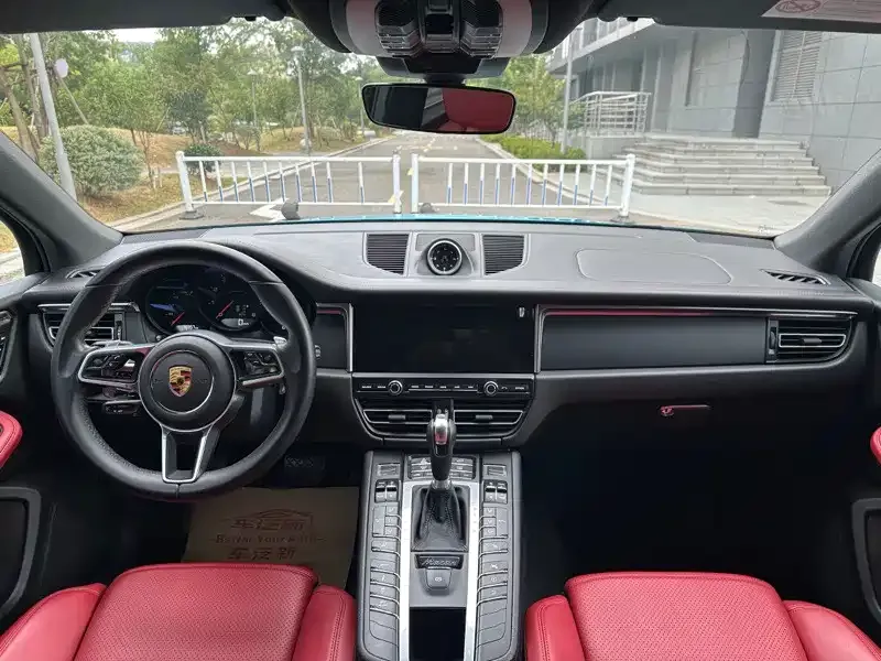 Porsche Macan 2021 из CN, фото 5