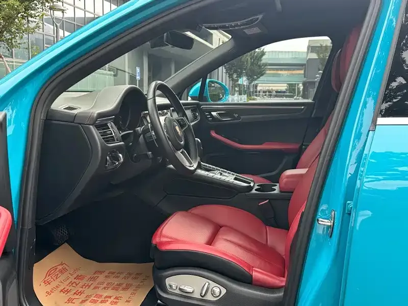 Porsche Macan 2021 из CN, фото 6