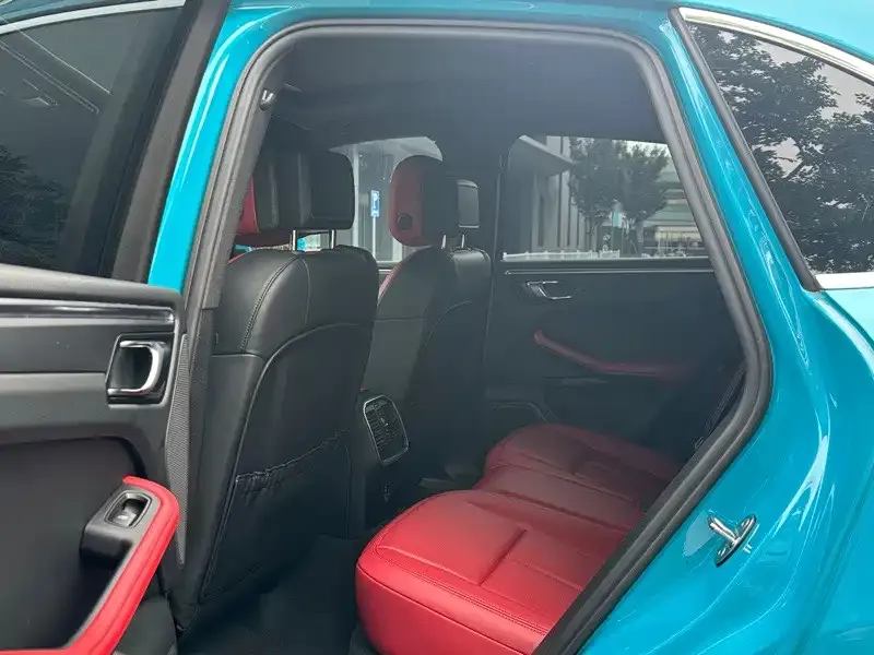 Porsche Macan 2021 из CN, фото 9