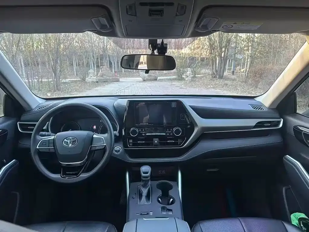 Toyota Highlander 2024 из CN, фото 5