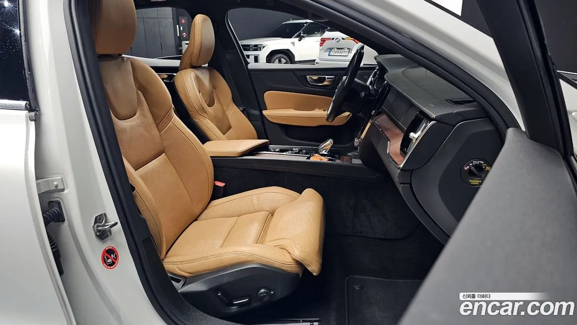 Volvo S60 2021 из KR, фото 10