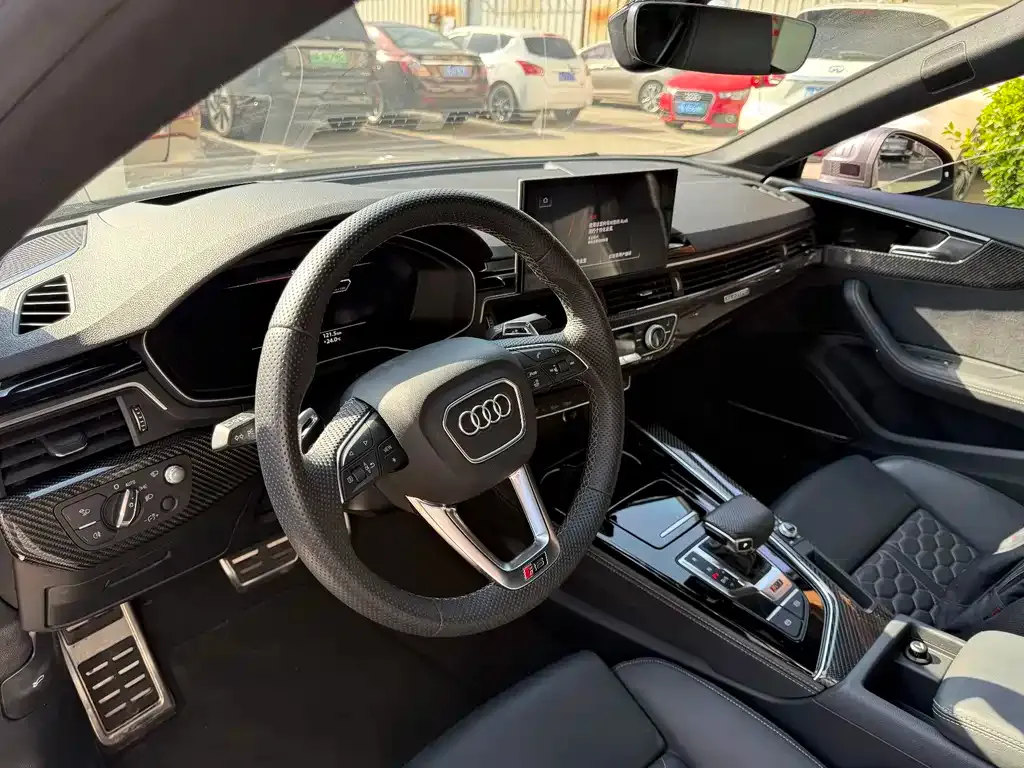 Audi RS 5 2024 из CN, фото 2