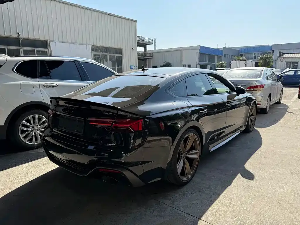 Audi RS 5 2024 из CN, фото 6