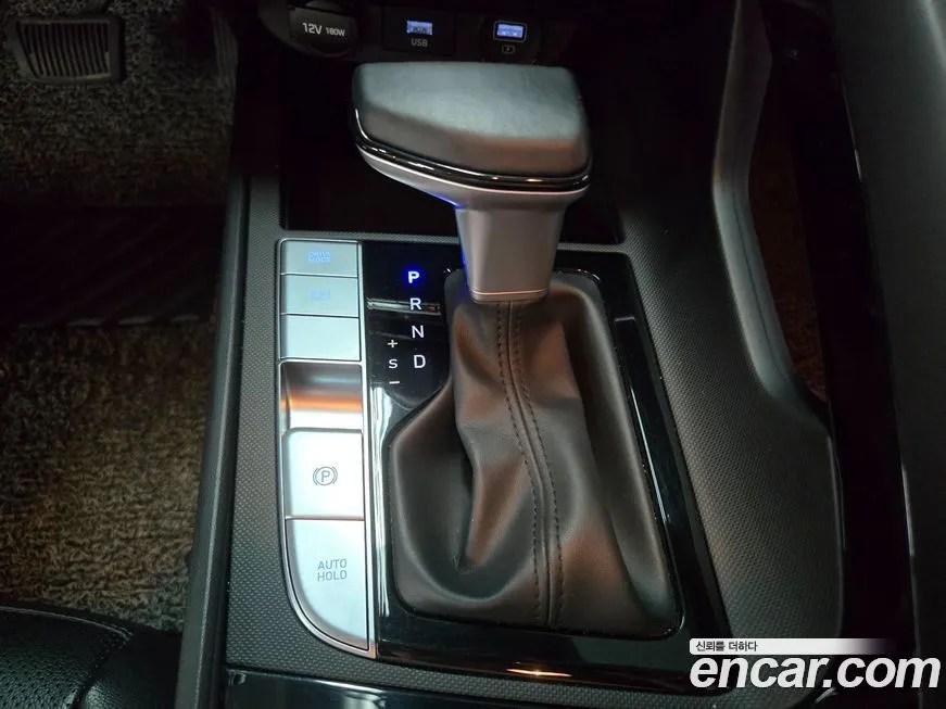 Hyundai AVANTE — фото 9