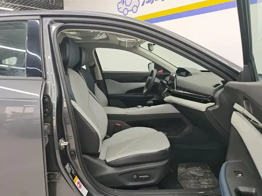 Changan UNI-V iDD 2023 из CN, фото 8