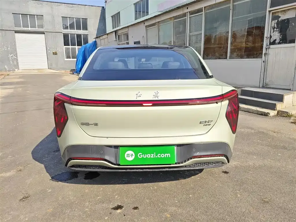 Hongqi EH7 2024 из CN, фото 6