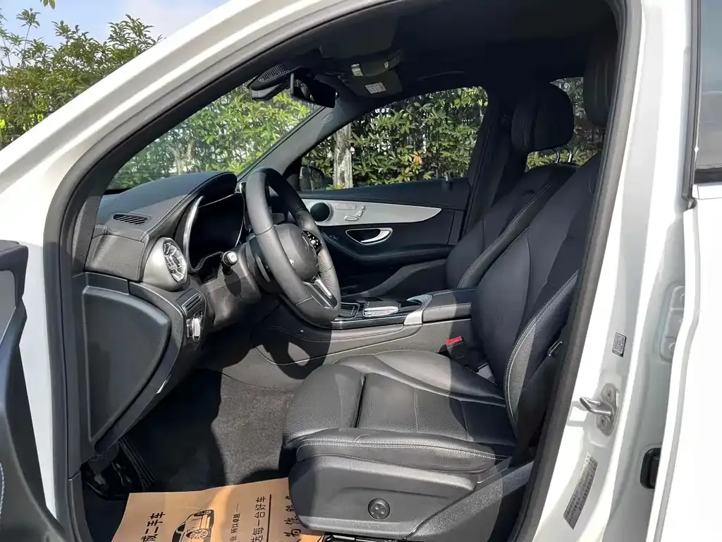 Mercedes-Benz GLC 2021 из CN, фото 4